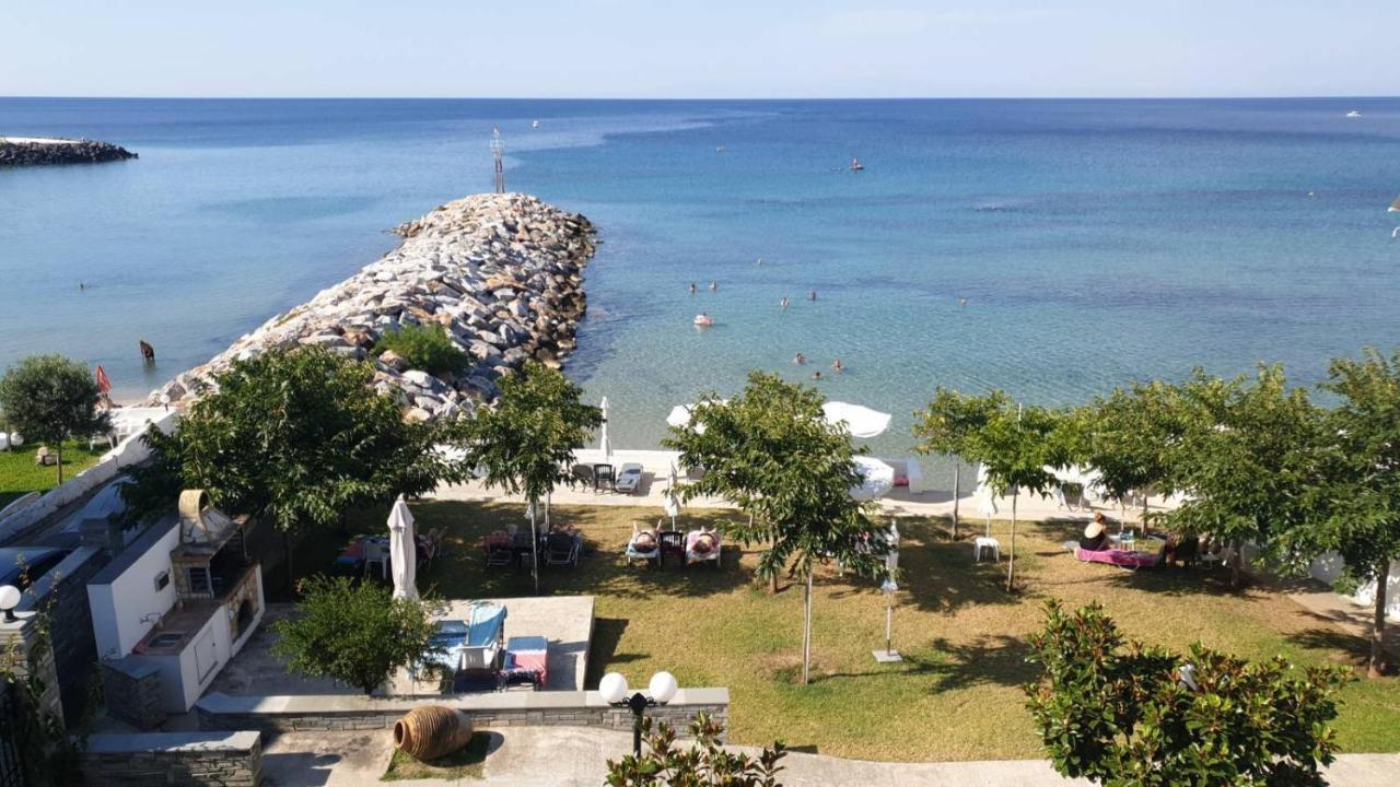 الشقق الفندقية نيا سكيونيفي  Pansion Alexandros By The Sea المظهر الخارجي الصورة