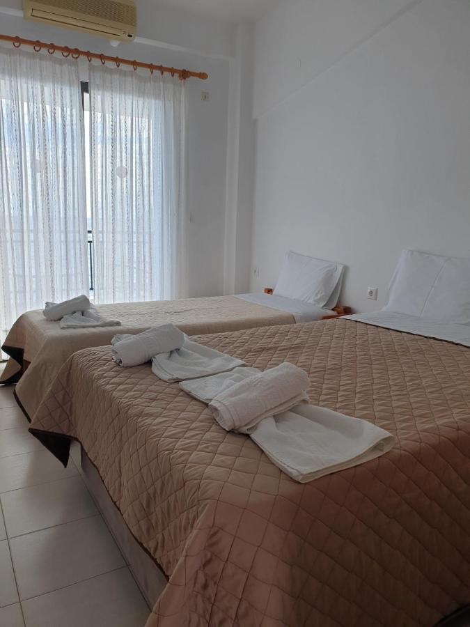 الشقق الفندقية نيا سكيونيفي  Pansion Alexandros By The Sea المظهر الخارجي الصورة