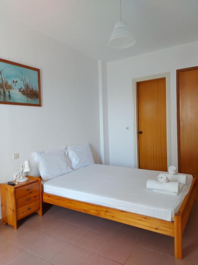 الشقق الفندقية نيا سكيونيفي  Pansion Alexandros By The Sea المظهر الخارجي الصورة